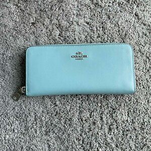 Coach Zippered Blue Wallet
